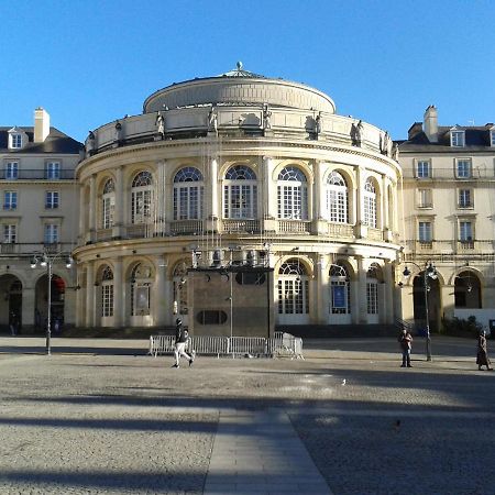 Domaine Au Charme Des Plantes Hotel Rennes Exterior photo